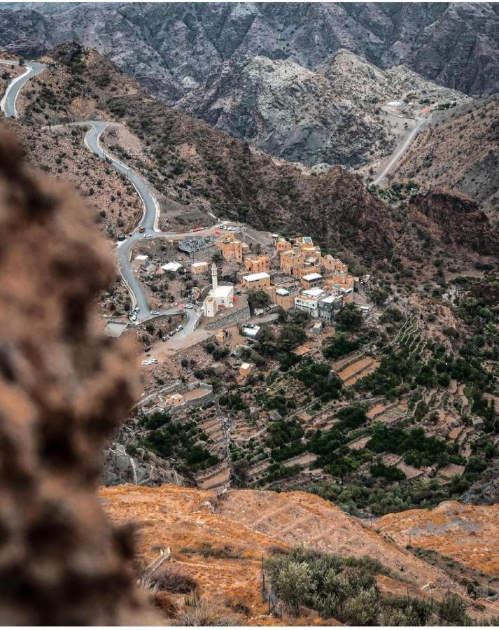 Roses House Oman *