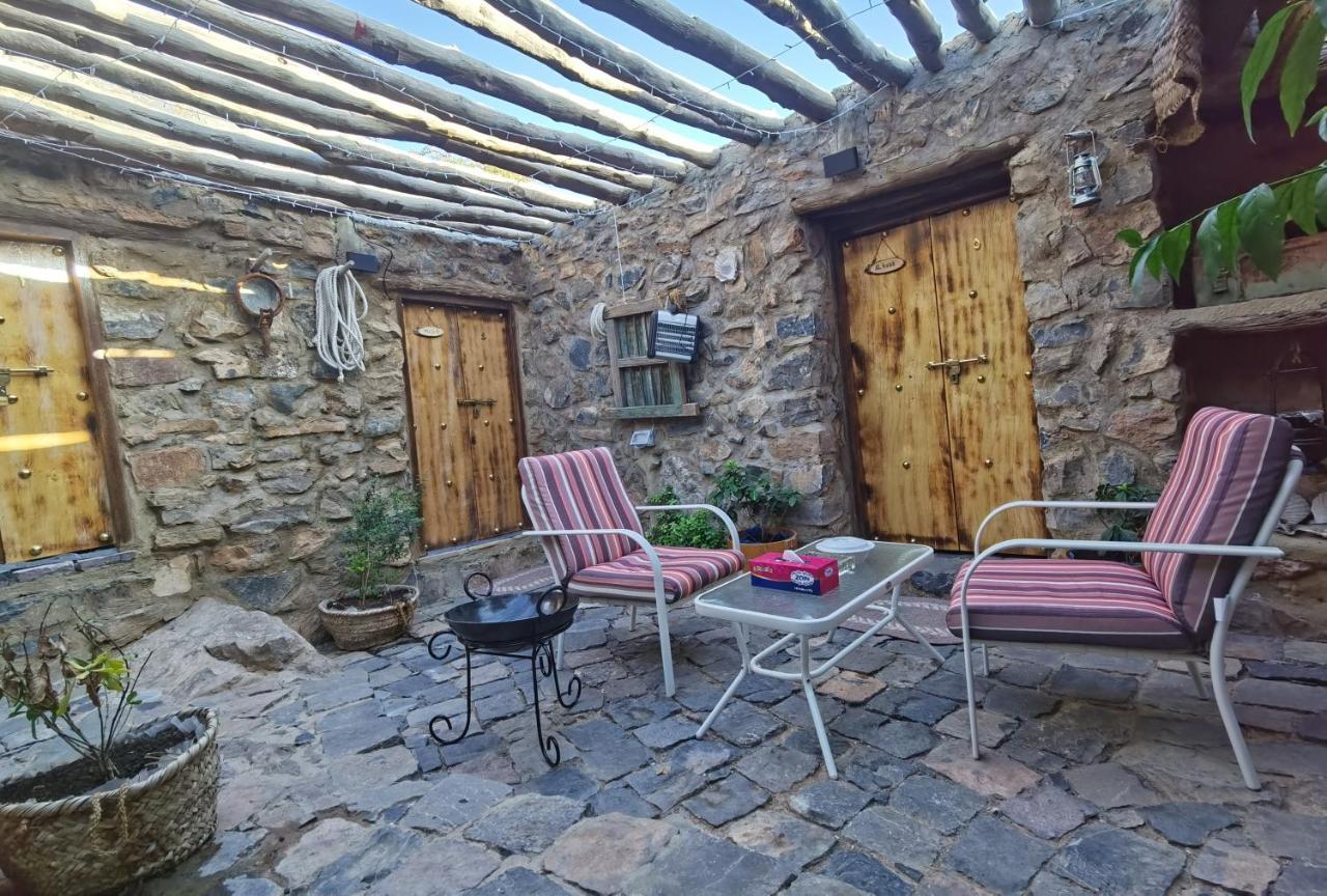 Roses House Oman *